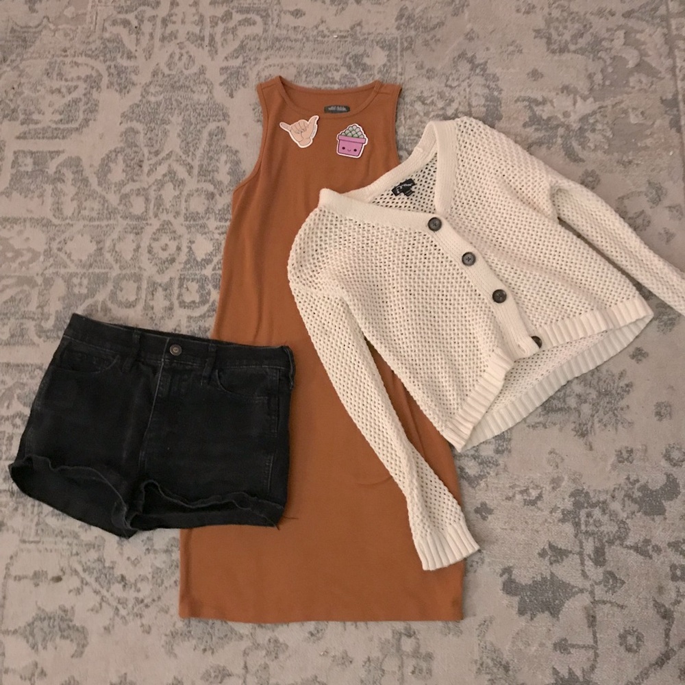 Summer/spring clothes bundle for sale!🧡